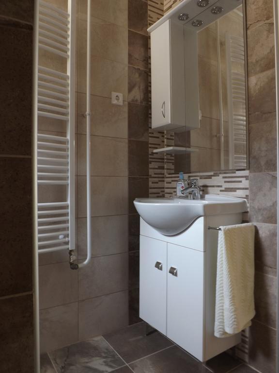 Fagyoengy Apartamento Sárvár Quarto foto